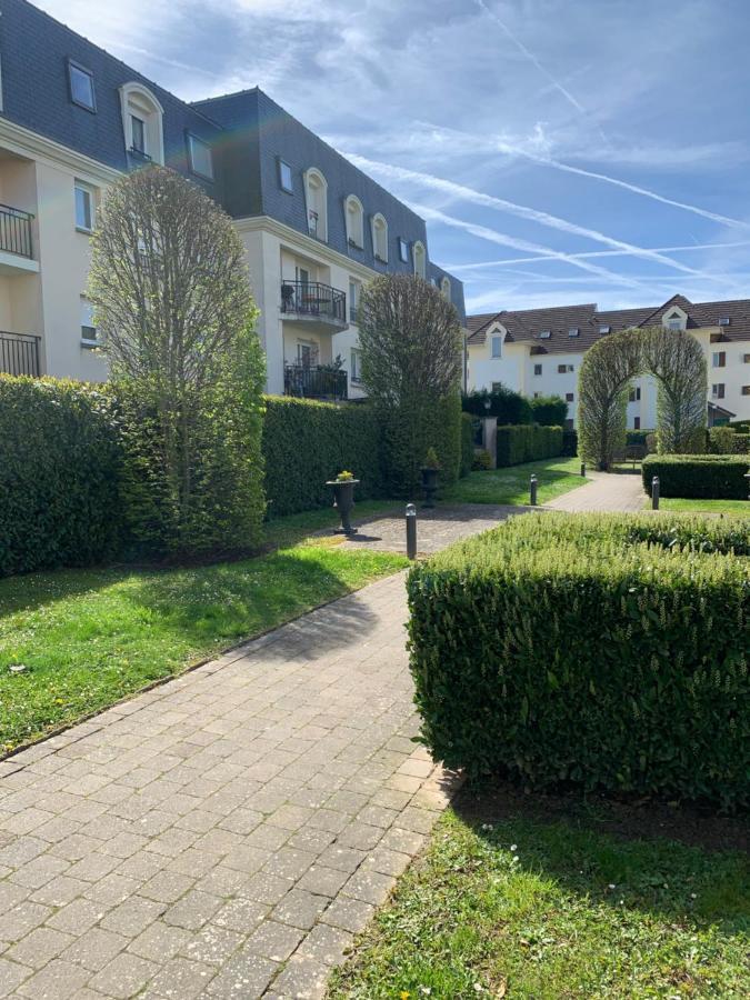 Luxury Appartement Disneyland Magny-le-Hongre Exterior photo